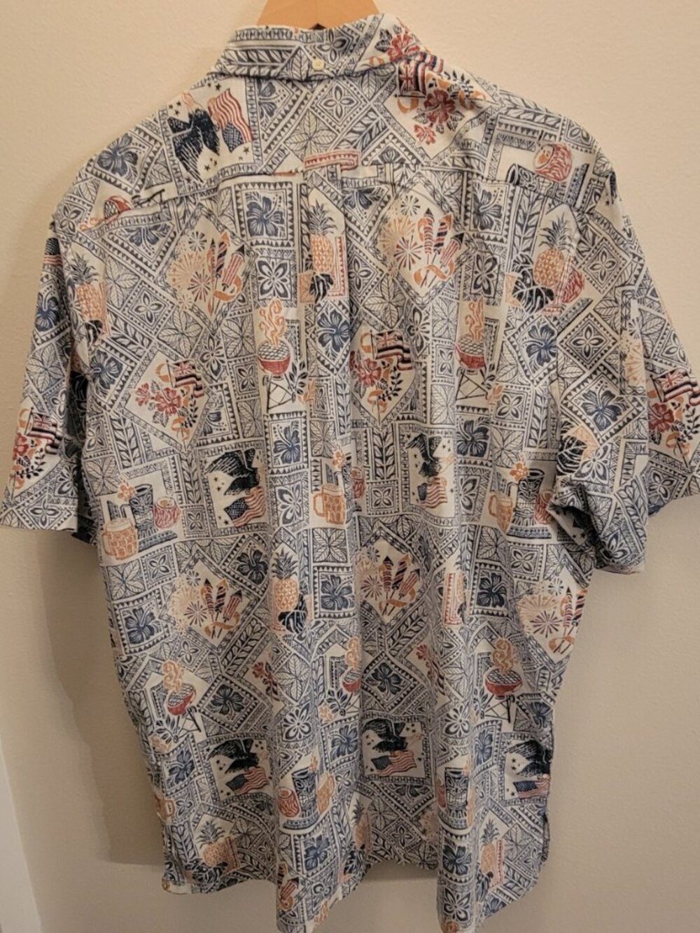 Reyn Spooner Independence Day Tropical Shirt - XL - Picture 2 of 6